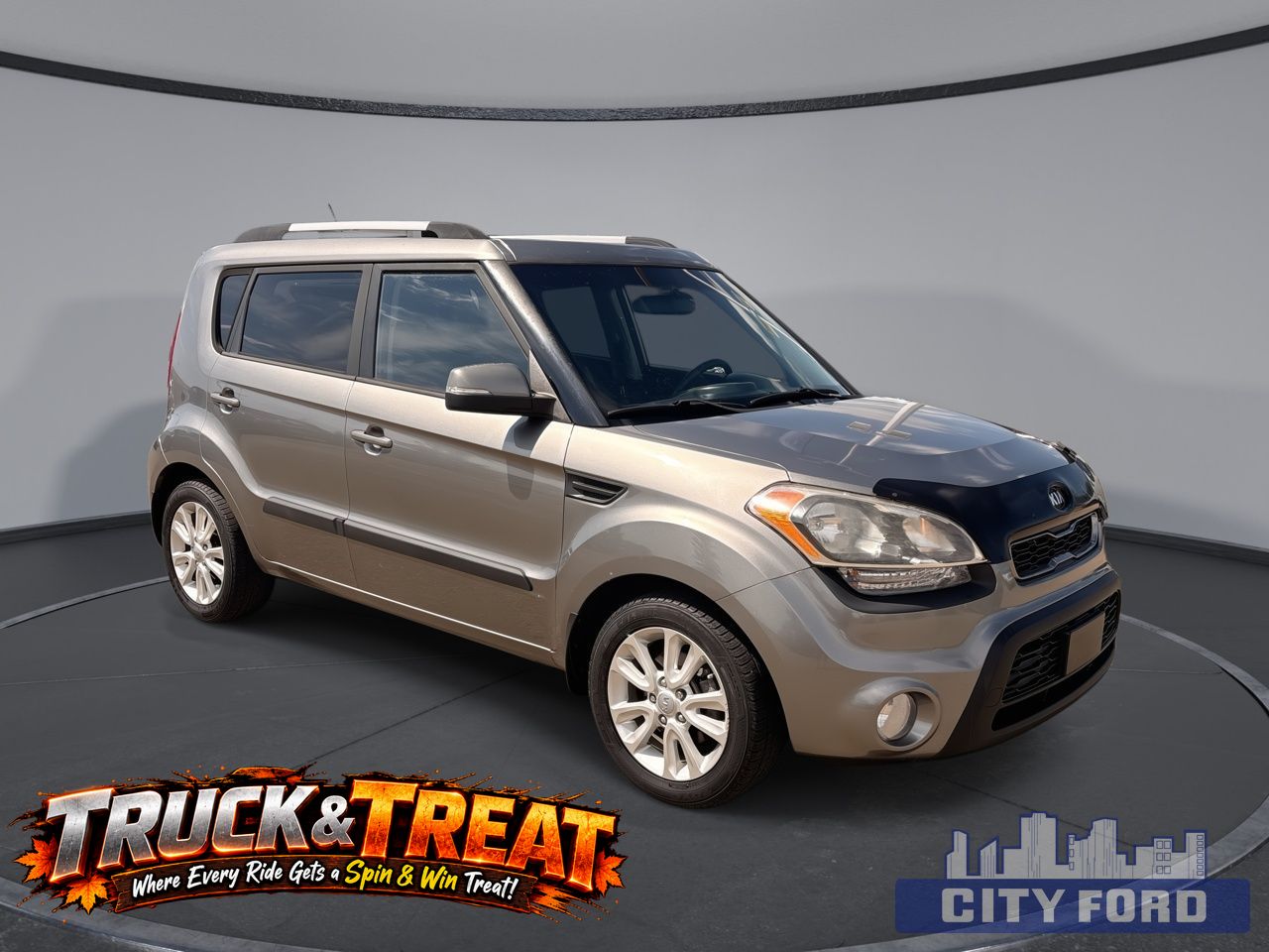 Gray 2013 Kia Soul Wagon 6-Speed Automatic